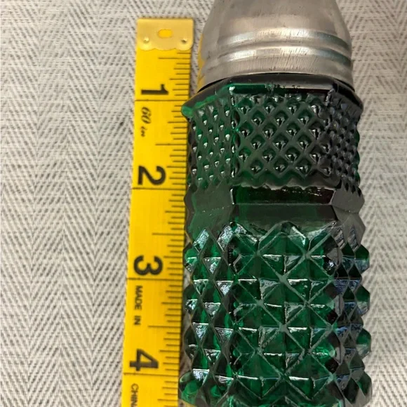 Vintage Green Glass Salt and Pepper Shakers - Picture 6 of 6